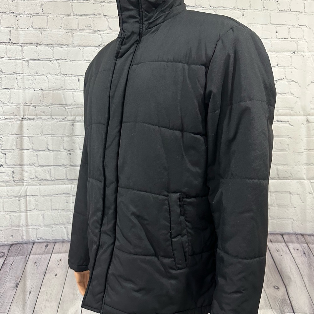 Guess Puffer Jacket - Picture 2 of 7